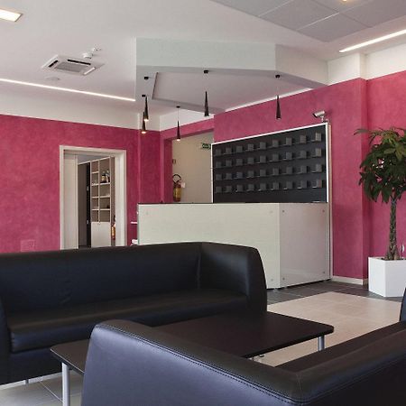 Silver Residence Hotel Bagnolo in Piano Екстериор снимка